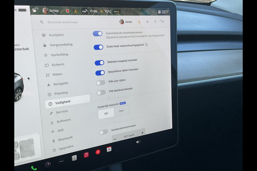 Tesla Model Y Long Range 75 kWh AWD Dual motor Autopilot Trekhaak Marge