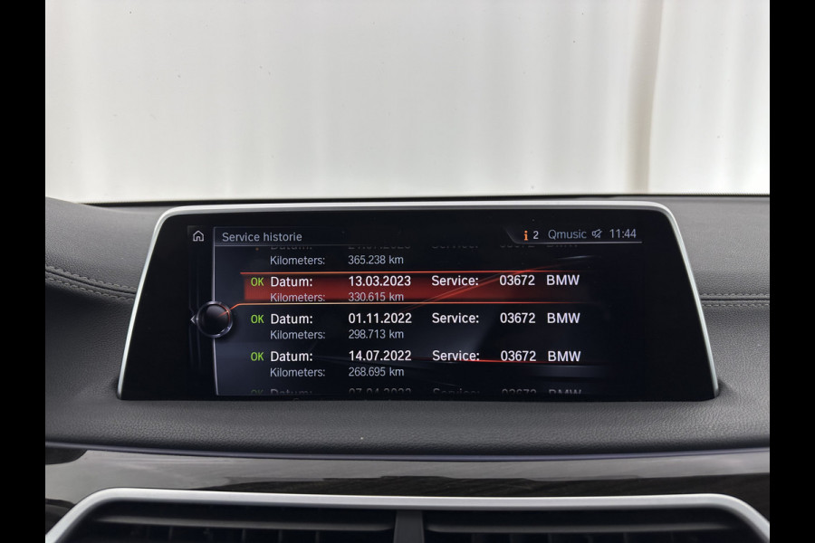 BMW 7 Serie 740Le xDrive iPerformance High Executive Aut.*PANO | DAKOTA-FULL-LEATHER | SOFT-CLOSE | NIGHT-VISION | HEAD-UP | BOWERS/WILKINS-AUDIO  | ADAPT.CRUISE | BLIND-SPOT | LASER-LED | MEMORY-PACK | KEYLESS | SURROUND-VIEW | DAB+ | COMFORT