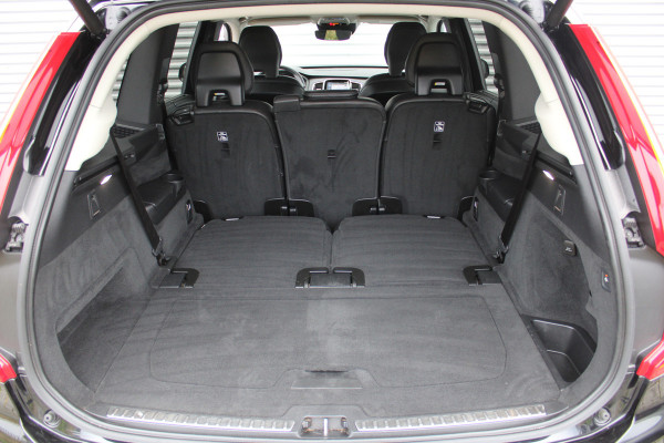 Volvo XC90 2.0 T5 AWD Inscription | Airco | Cruise | 20" LM | Trekhaak | Leer |