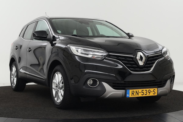 Renault Kadjar 1.2 TCe Intens | Camera | Trekhaak | Carplay | Keyless | DAB+ | Navigatie | PDC | Half leder | Bluetooth