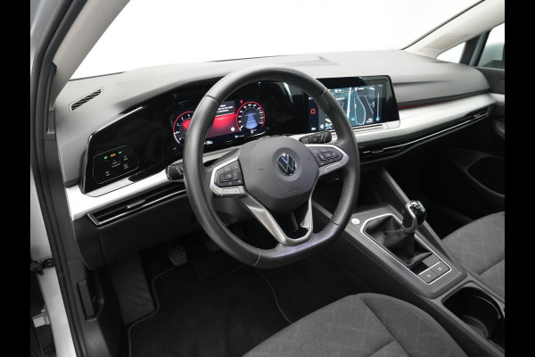 Volkswagen Golf 1.0 TSI Life Navigatie PDC Carplay Virtual Cockpit