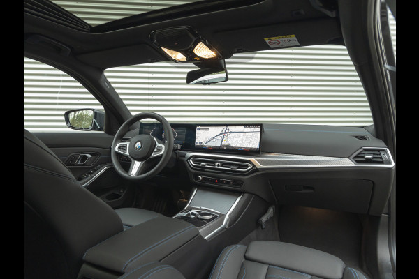 BMW 3 Serie Touring 318i M-Sport - Pano - Trekhaak - Widescreen - Stoelverwarming - Hifi - Camera