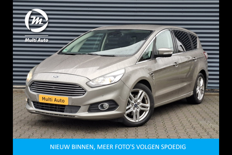 Ford S-Max 2.0 Titanium 241pk | Trekhaak Afneembaar | Navigatie | Camera | Cruise Control | DAB | Climate Control | L.M. 18" | Stoelverwarming |