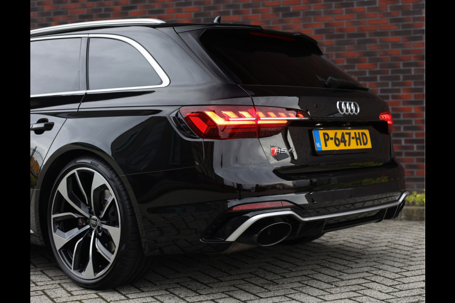 Audi RS4 Avant 2.9 TFSI quattro *B&O*Pano*RS-Dynamic*Matrix*Massage*