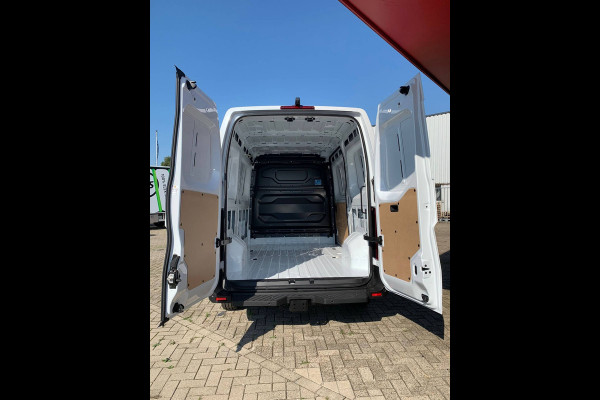 Renault Master T35 2.0 dCi 170 PK L2H2 Nieuw model, Camera, Trekhaak, Apple carplay