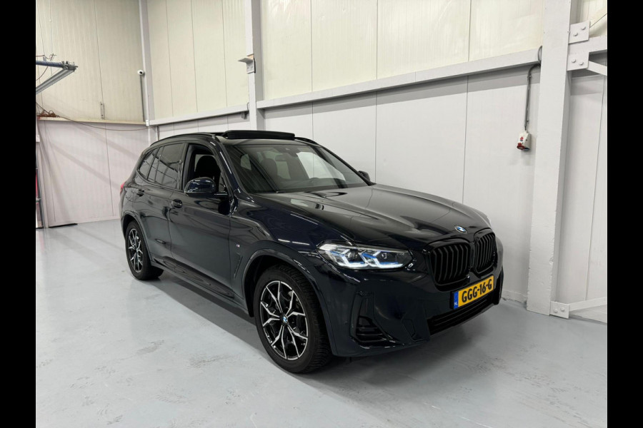 BMW X3 XDrive20i High Executive M-Pakket Laser/Pano