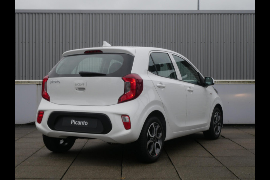 Kia Picanto 1.0 DPi DynamicLine | Allseason banden | 15''LM | Carplay | Cruise | Airco | Camera |