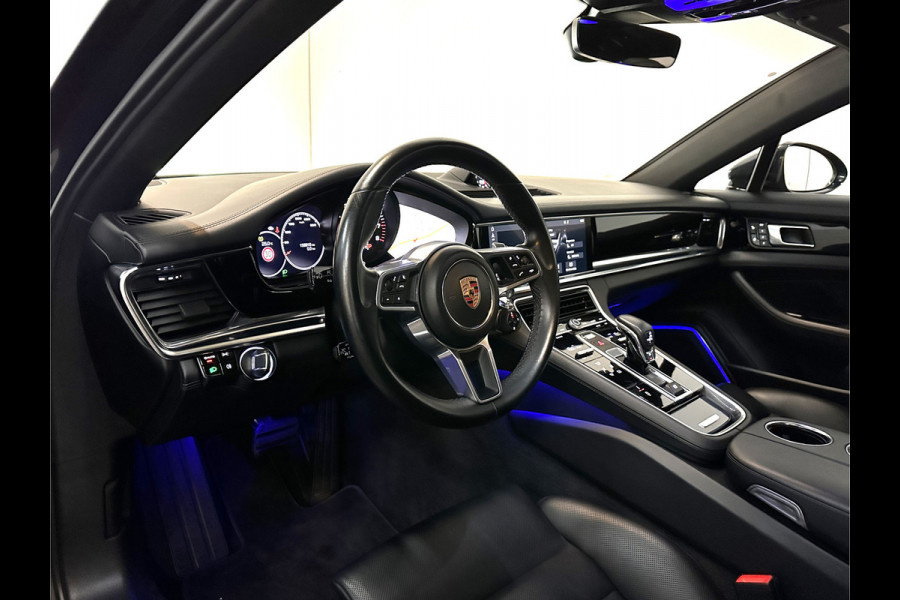 Porsche Panamera Sport Turismo 3.0 4 | Panorama | Massage | ACC | Stoelventilatie | Sport-Chrono | Keyless-Go | PDLS+ | Leder | Sfeerverlichting | BOSE | 21'' | Memory | Comfortstoelen | Dodehoek | Lane Assist |