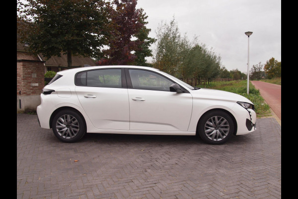 Peugeot 308 1.2 PureTech Active Pack Business | Apple Carplay | Cruise Control | Navi | LED |