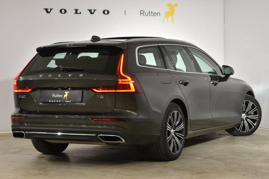 Volvo V60 T8 390PK Automaat Recharge AWD Inscription Cruise control/ Climate control/ On Call/ Trekhaak/ Parkeersensoren met camera/ Navigatie/ Elektrische achterklep/ Elektrische stoel