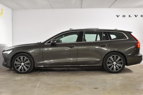 Volvo V60 T8 390PK Automaat Recharge AWD Inscription Cruise control/ Climate control/ On Call/ Trekhaak/ Parkeersensoren met camera/ Navigatie/ Elektrische achterklep/ Elektrische stoel