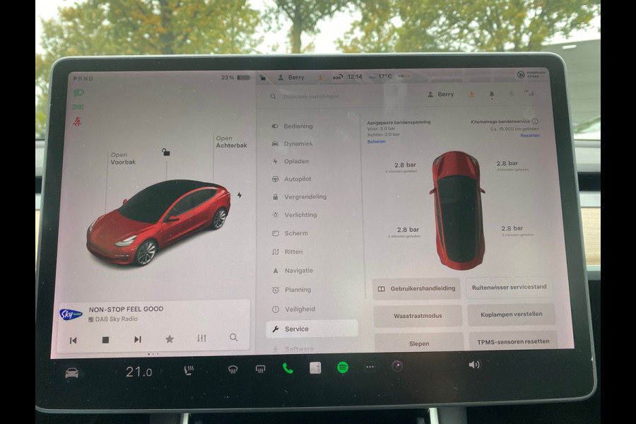 Tesla Model 3 Long Range AWD 75 kWh | ORG. NL. NAP KM | 1E EIGENAAR | AUTOPILOT | RIJKLAARPRIJS INCL. 12 MND. BOVAGGARANTIE