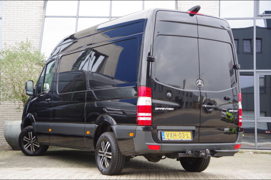 Mercedes-Benz Sprinter 319 3.0 CDI V6 AUT. 3P, 3.5T TREKHAAK, XENON, NAVI, CRUISE, AIRCO, CAMERA, PARKEERSENSOREN, STANDKACHEL