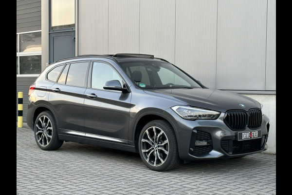 BMW X1 xDrive25e M PACK FULL PANO NAVI CR CONTROL ECC CAMERA