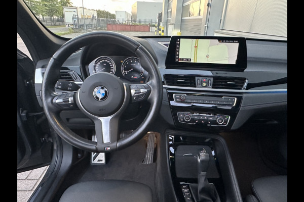 BMW X1 xDrive25e M PACK FULL PANO NAVI CR CONTROL ECC CAMERA