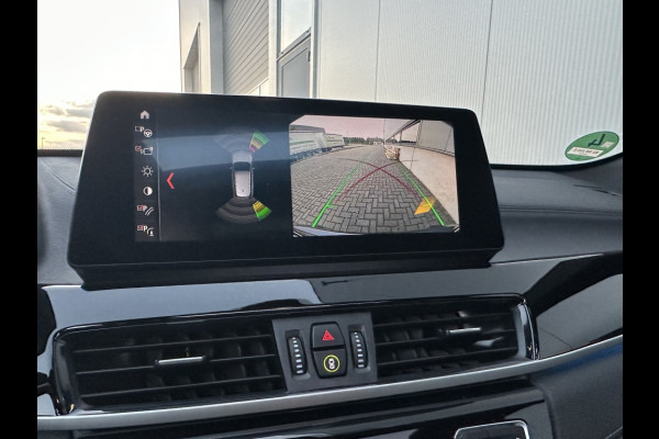 BMW X1 xDrive25e M PACK FULL PANO NAVI CR CONTROL ECC CAMERA