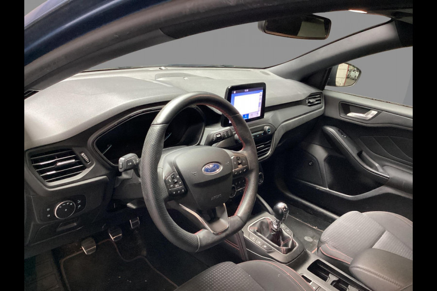 Ford FOCUS Wagon 1.0 EcoBoost ST Line Business 125pk |  Wordt verwacht | Adaptive cruise control | Bang&Olufsen | Led verlichting | Rode remklauwen | Camera