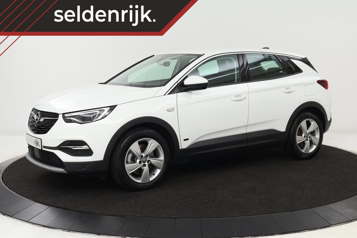 Opel Grandland X 1.6 Turbo Hybrid Elegance | Stoelverwarming | Trekhaak | Carplay | Half leder | Camera | Navigatie | PDC