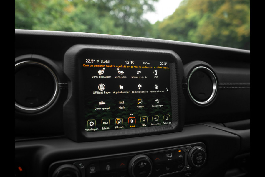 Jeep Wrangler Unlimited 2.0T Sahara 270pk | Carplay | Alpine HiFi | Camera | Uitneembaar dak | Stoelverw. | Afn. trekhaak