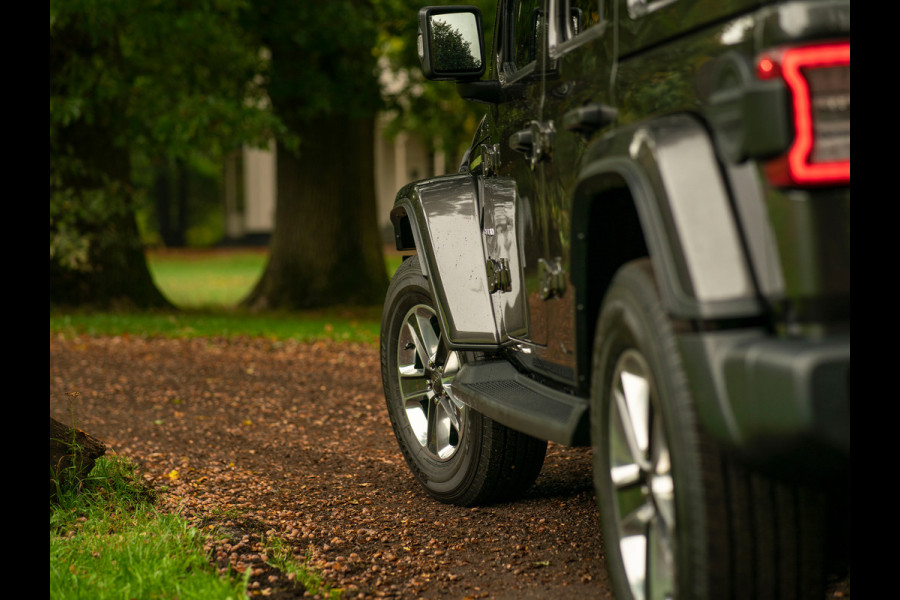 Jeep Wrangler Unlimited 2.0T Sahara 270pk | Carplay | Alpine HiFi | Camera | Uitneembaar dak | Stoelverw. | Afn. trekhaak