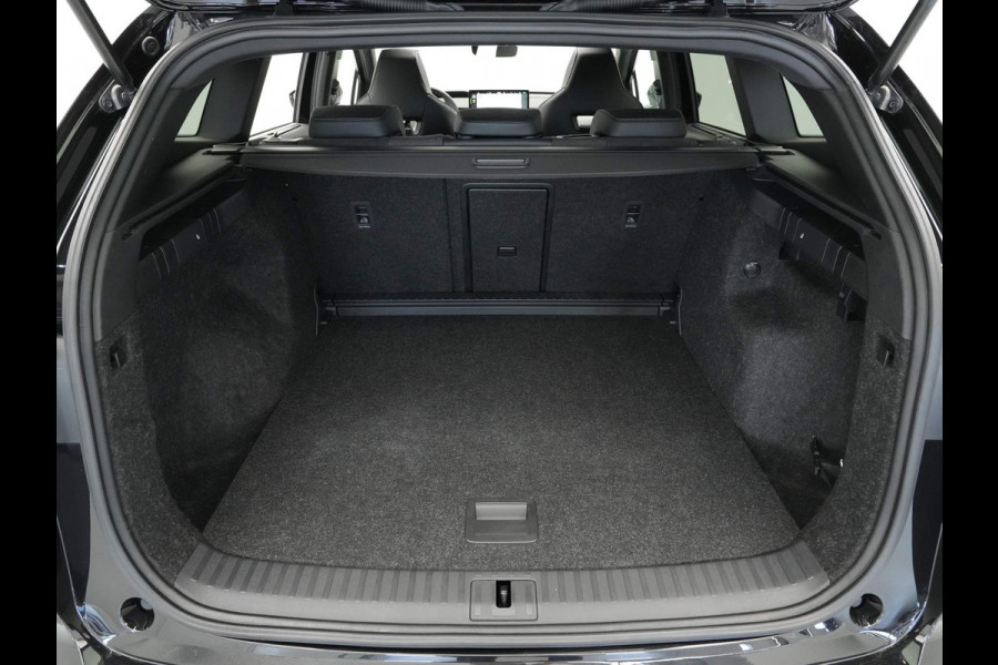 Škoda ENYAQ iV 60 180pk Sportline Panorama 360 Camera Head up all season banden warmtepomp demo joris