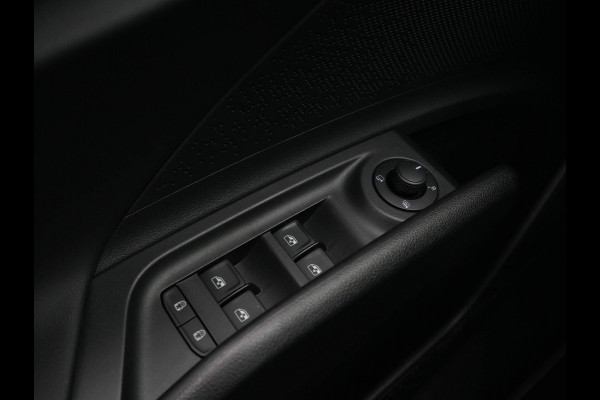 Škoda ENYAQ iV 60 180pk Sportline Panorama 360 Camera Head up all season banden warmtepomp demo joris