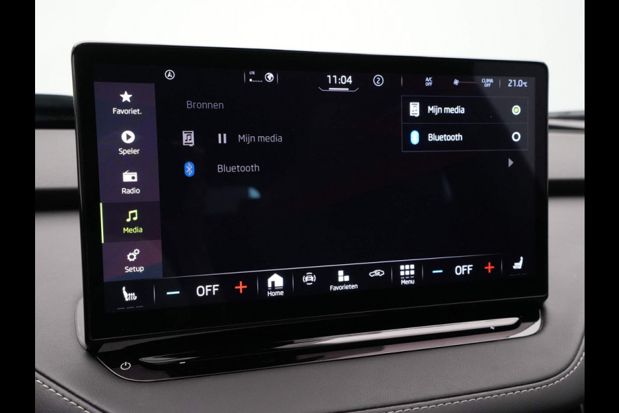 Škoda ENYAQ iV 60 180pk Sportline Panorama 360 Camera Head up all season banden warmtepomp demo joris