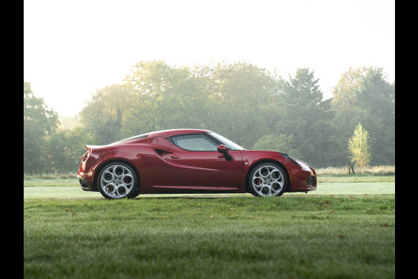 Alfa Romeo 4C 1750TBI TCT | 1e eig | NL-auto | Top staat! | Sportuitlaat