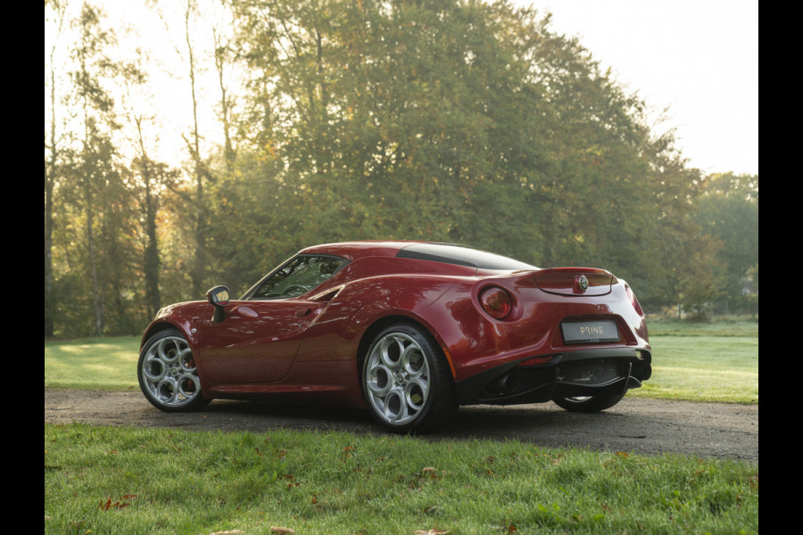 Alfa Romeo 4C 1750TBI TCT | 1e eig | NL-auto | Top staat! | Sportuitlaat