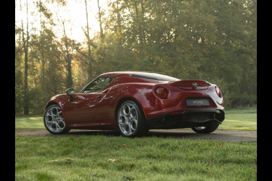 Alfa Romeo 4C 1750TBI TCT | 1e eig | NL-auto | Top staat! | Sportuitlaat