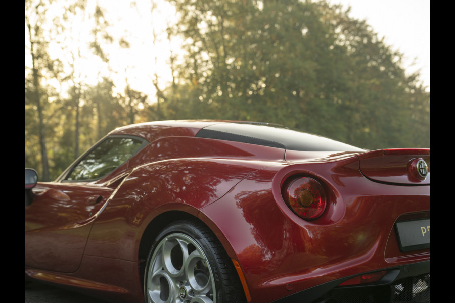 Alfa Romeo 4C 1750TBI TCT | 1e eig | NL-auto | Top staat! | Sportuitlaat