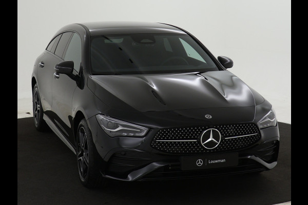 Mercedes-Benz CLA-Klasse Shooting Brake 250 e Star Edition | Trekhaak | Nightpakket | USB pakket plus | KEYLESS GO-comfortpakket | Verwarmde stoelen vooraan | Antidiefstalpakket GUARD 360° Plus | EASY PACK achterklep | Sfeerverlichting |