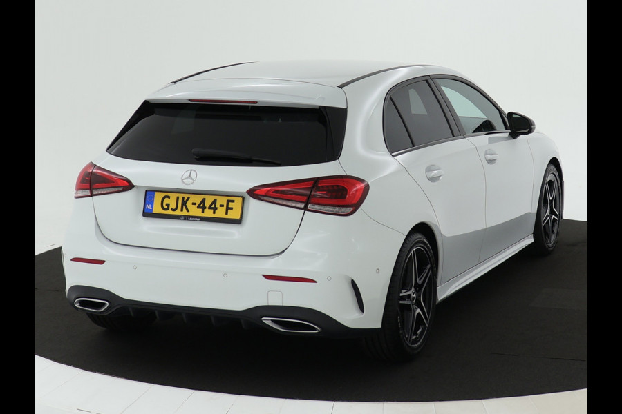 Mercedes-Benz A-Klasse 180 Aut. AMG Line 5 spaaks lichtmetalen velgen | MBUX wide screen | Navigatie Parking support met camera achter | inclusief 24 maanden MB Certified garantie voor Europa.