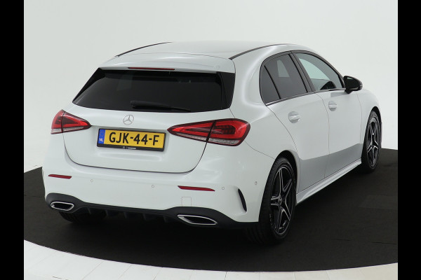 Mercedes-Benz A-Klasse 180 Aut. AMG Line 5 spaaks lichtmetalen velgen | MBUX wide screen | Navigatie Parking support met camera achter | inclusief 24 maanden MB Certified garantie voor Europa.