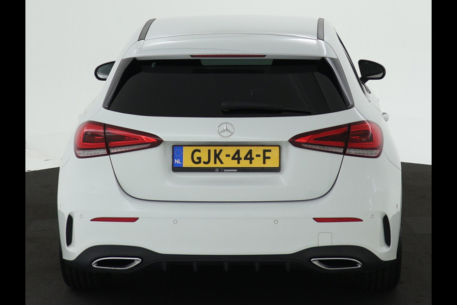 Mercedes-Benz A-Klasse 180 Aut. AMG Line 5 spaaks lichtmetalen velgen | MBUX wide screen | Navigatie Parking support met camera achter | inclusief 24 maanden MB Certified garantie voor Europa.