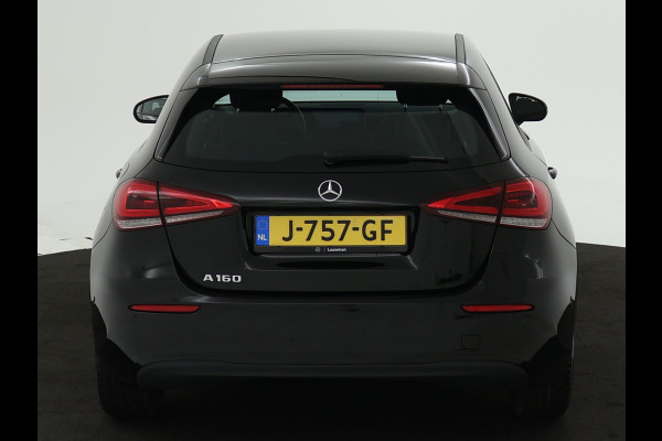 Mercedes-Benz A-Klasse 160 Business Solution Lichtmetalen velgen | Navigatie | Achteruitrijcamera | Ledkoplampen | inclusief 24 maanden MB Certified garantie voor Europa.