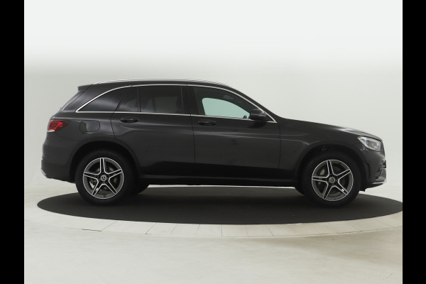 Mercedes-Benz GLC 300 e AMG Plug-In Hybride 4Matic Limited | AMG - Line interieur | AMG- Line Exterieur | Parkeerpakket + camera | Stoelverwarming | Navigatie | Elektrische achterklep | Inclusief 24 maanden MB Certified garantie voor europa.