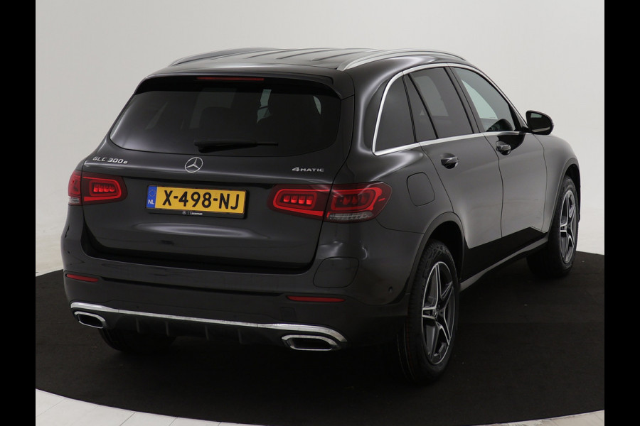 Mercedes-Benz GLC 300 e AMG Plug-In Hybride 4Matic Limited | AMG - Line interieur | AMG- Line Exterieur | Parkeerpakket + camera | Stoelverwarming | Navigatie | Elektrische achterklep | Inclusief 24 maanden MB Certified garantie voor europa.