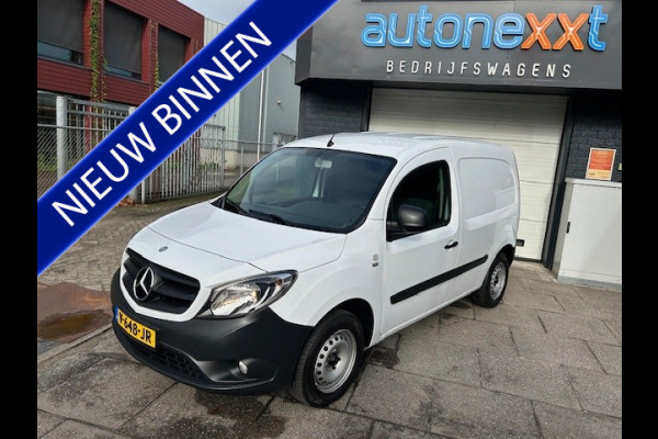 Mercedes-Benz Citan 109 CDI BlueEFFICIENCY Business Ambition AIRCO I NAVI I MULTI MEDIA I ZIJSCHUIFDEUR 1e EIGENAAR I COMPLETE ONDERHOUDSHISTORIE