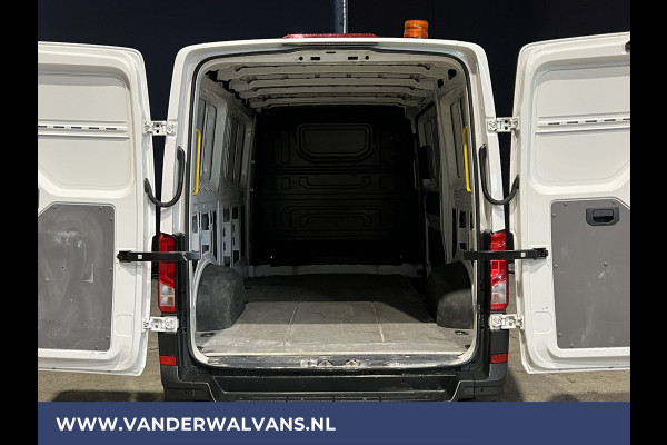 Volkswagen Crafter 2.0 TDI 141pk L3H2 L2H1 Euro6 Airco | Apple Carplay | Cruisecontrol Android Auto, Parkeersensoren, Stoelverwarming, Bijrijdersbank, 3000kg trekvermogen