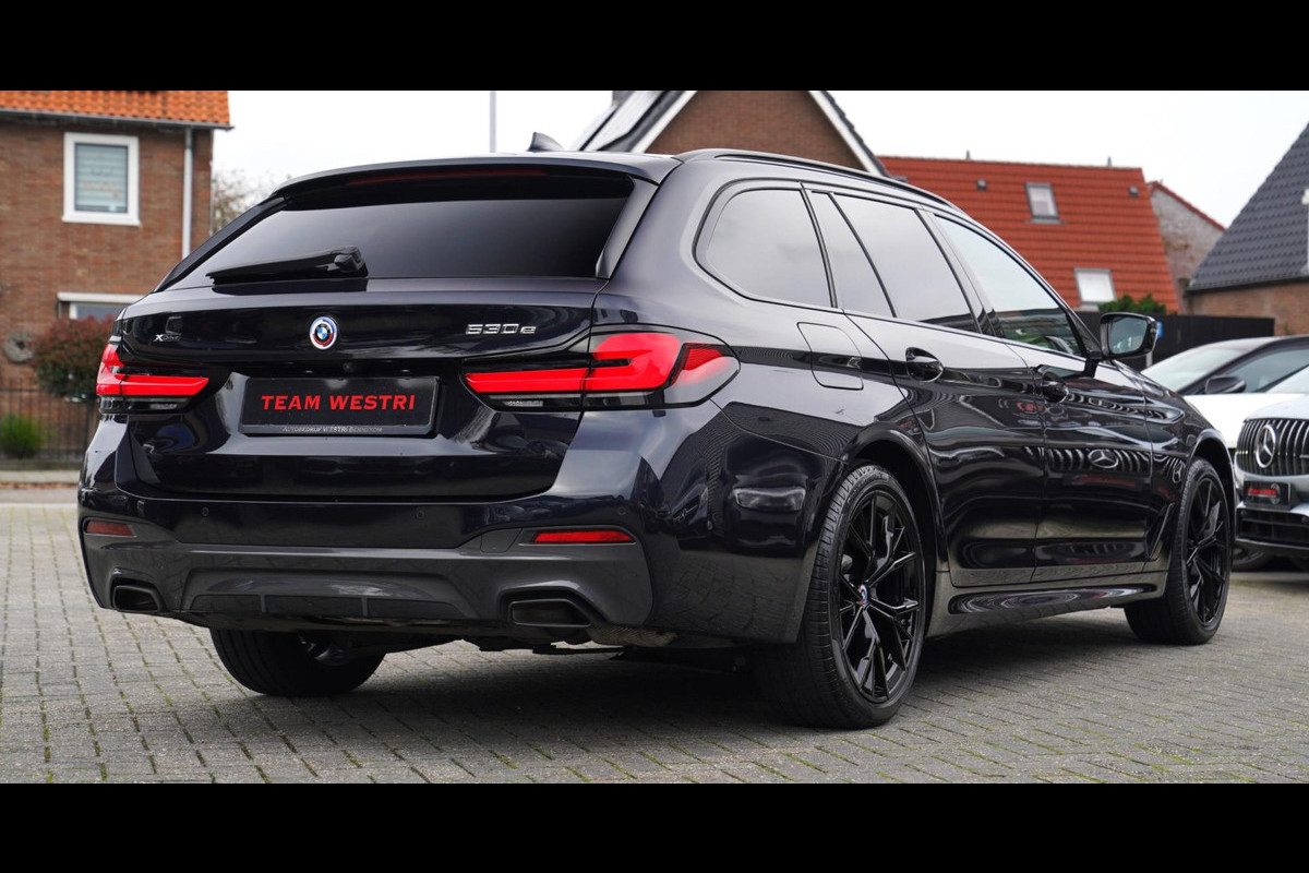 BMW 5 Serie Touring 530e xDrive Business Edition Plus | M-pakket | Laser LED | Panorama | Luxe leder | BMW Assisted Drive | HuD