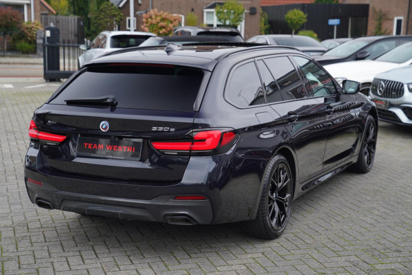 BMW 5 Serie Touring 530e xDrive Business Edition Plus | M-pakket | Laser LED | Panorama | Luxe leder | BMW Assisted Drive | HuD