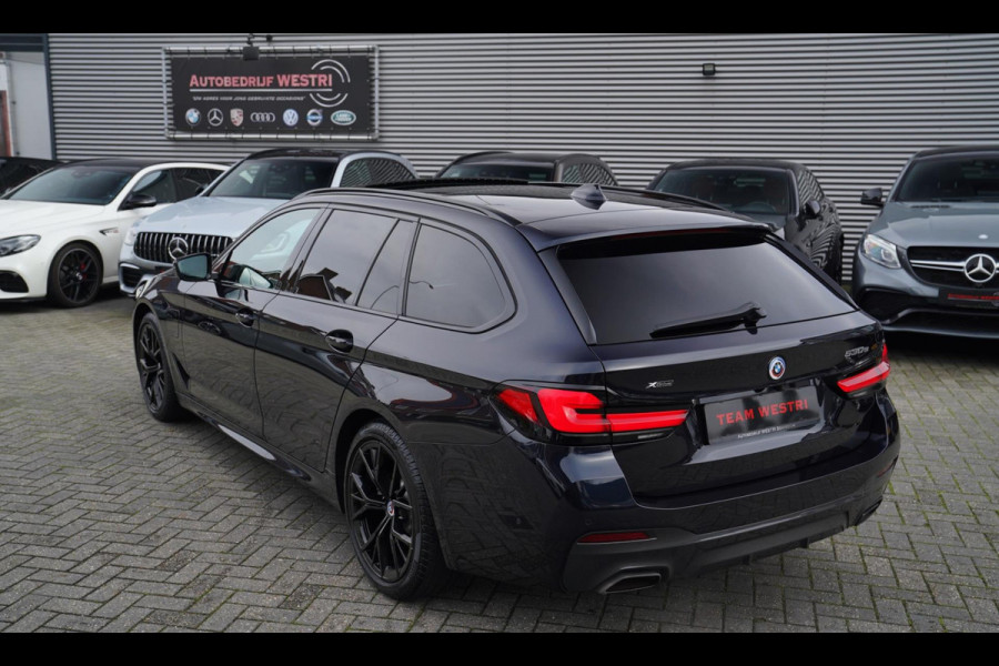 BMW 5 Serie Touring 530e xDrive Business Edition Plus | M-pakket | Laser LED | Panorama | Luxe leder | BMW Assisted Drive | HuD