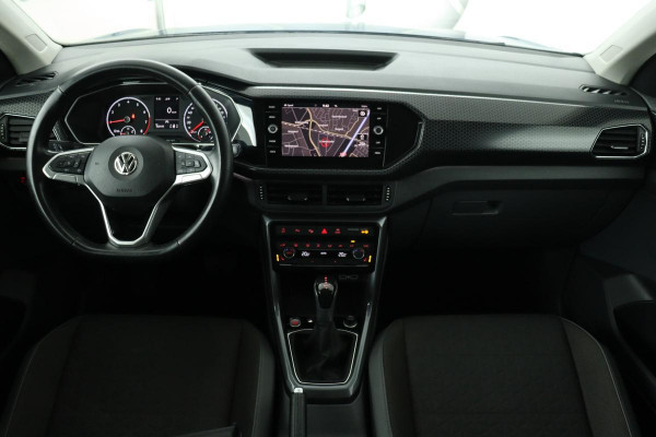 Volkswagen T-Cross 1.0 TSI Style | Carplay | Stoelverwarming | Camera | Trekhaak | Navigatie | Keyless | DAB+ | Park Assist | Full LED