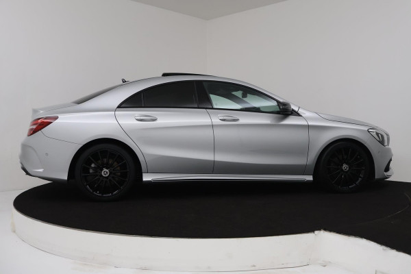 Mercedes-Benz CLA-Klasse 200 Prestige Automaat (PANORAMADAK, STOELVERWARMING, LED, CAMERA, GOED ONDERHOUDEN)