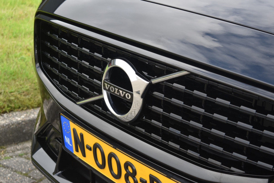 Volvo V60 B4 211PK Automaat R-Design | ACC | H&K | Stoelverwarming | Camera | 19"LMV | Elektr. stoel | Leder