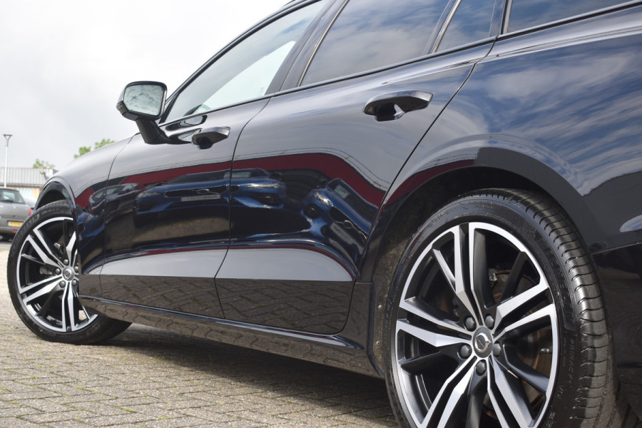 Volvo V60 B4 211PK Automaat R-Design | ACC | H&K | Stoelverwarming | Camera | 19"LMV | Elektr. stoel | Leder