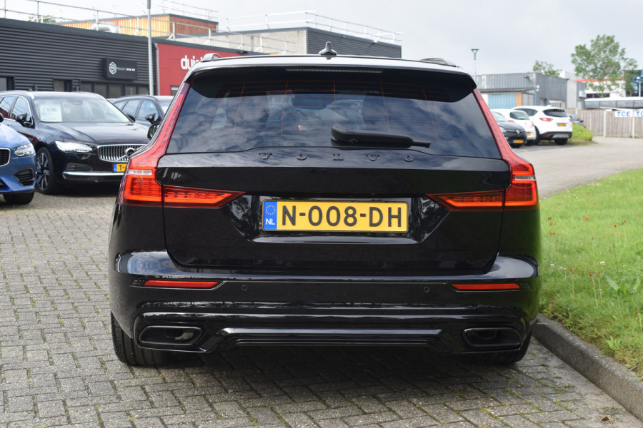 Volvo V60 B4 211PK Automaat R-Design | ACC | H&K | Stoelverwarming | Camera | 19"LMV | Elektr. stoel | Leder