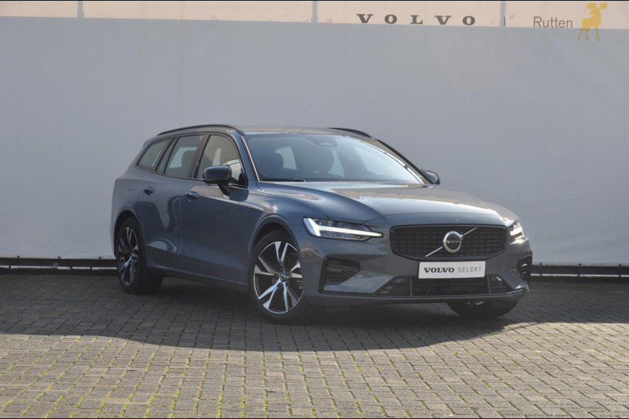 Volvo V60 B4 211PK Automaat Plus Dark Semi-elektrisch inklapbare trekhaak / Adaptive cruise control / Pilot assist / BLIS / Stoelverwarming voor en achter / Elektrische bedienbare stoelen voor met geheugen / Stuurverwarming / Parkeersensoren met camera / Elektrische achterklep / Keyless entry /