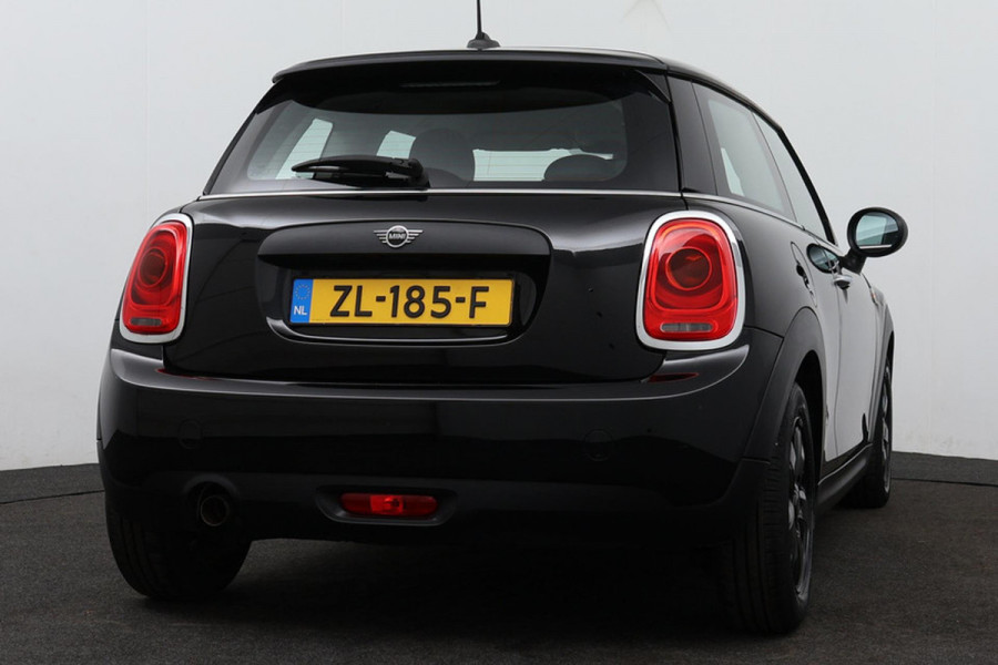 MINI Mini 1.5 One Pepper (NAVIGATIE, CRUISE, STUURBEDIENING, 1e EIGENAAR, DEALER ONDERHOUDEN)